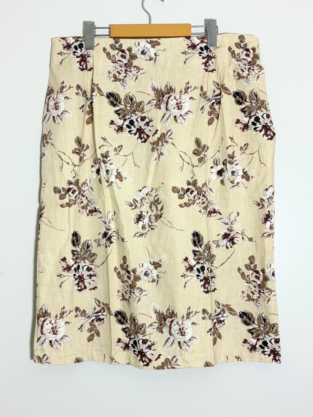 100% Linen Floral Cream Pencil Skirt. Cottagecore Boho Classic Vibes